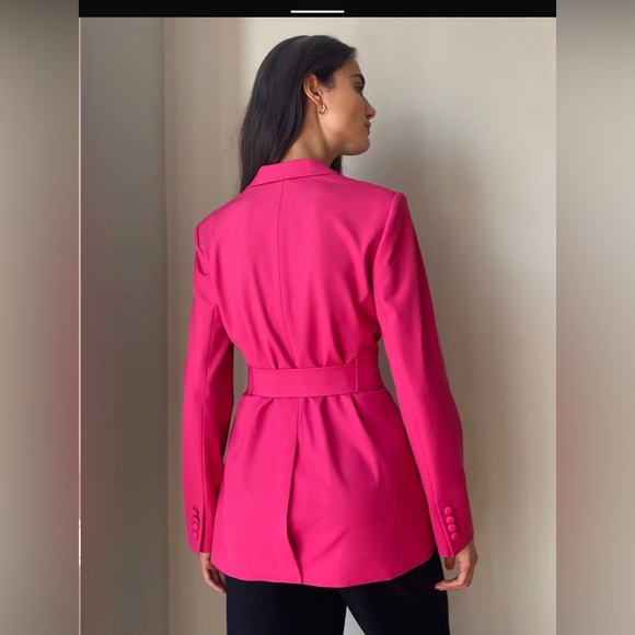 ARITZIA Babaton Blazer Size 10 - Picture 3 of 7